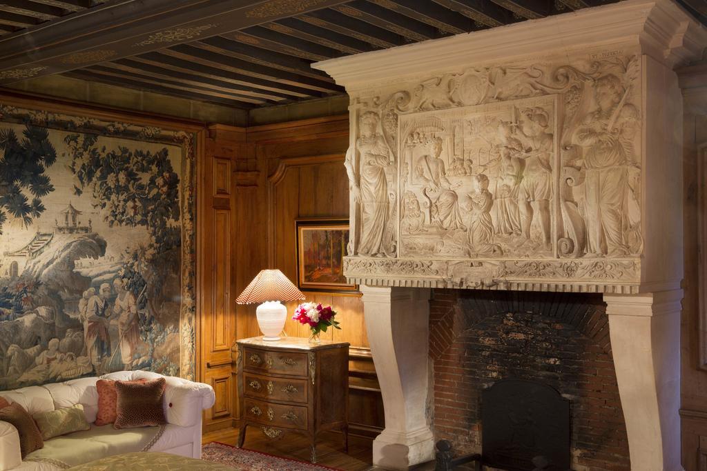 Chateau De Beneauville Bed & Breakfast Petiville  Bagian luar foto